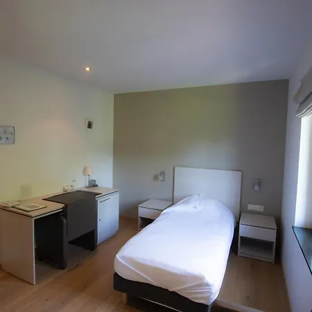 Het Rustpunt فندق مبيت وإفطار 3*